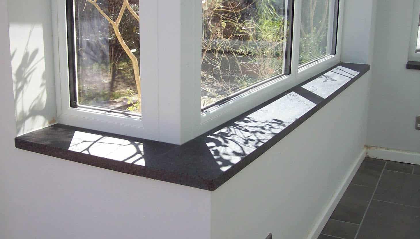 bijpassende vensterbanken van composiet of graniet kopen